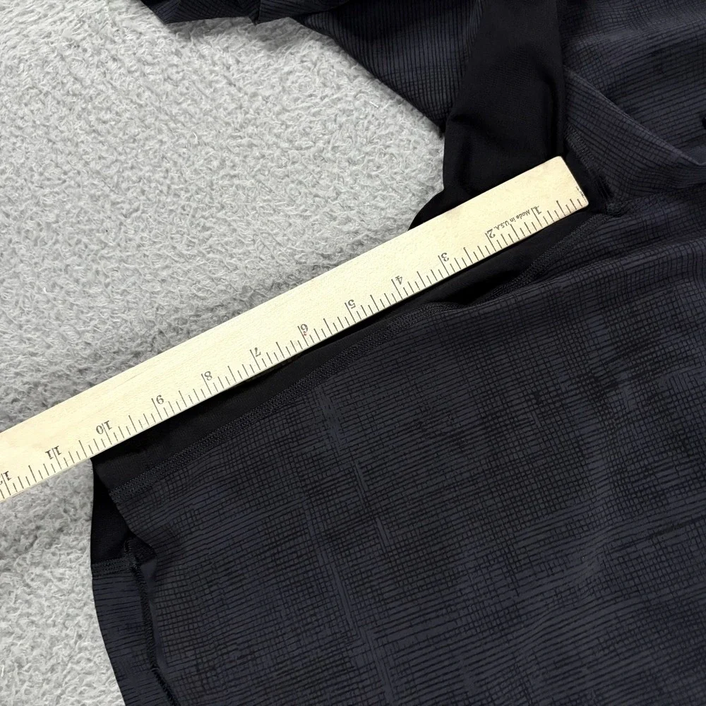 Lululemon Pace Breaker Shorts Mens Small Athletic Gym‎ Drawstring Lined Pocket